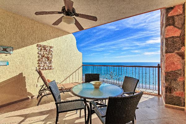 1BR/1BA  Sonoran Sky Resort- Penthouse  Amazing Views from 12th Floor 