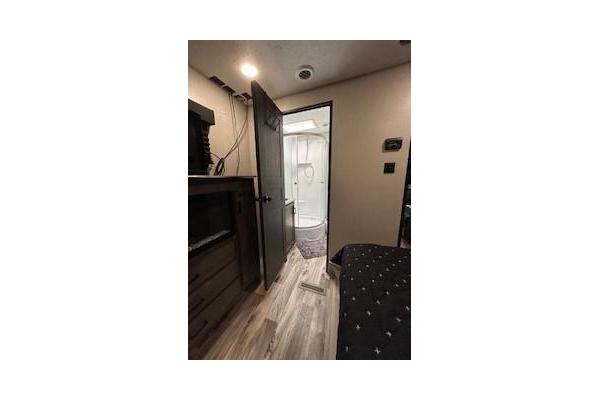 Access to bathroom from Master bedroom