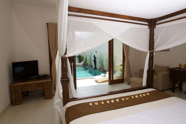 A wondeful relaxing 2 bedroom villa.