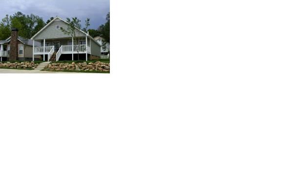 Next to Pool; Single Level; Great View of Lake - 200 ft