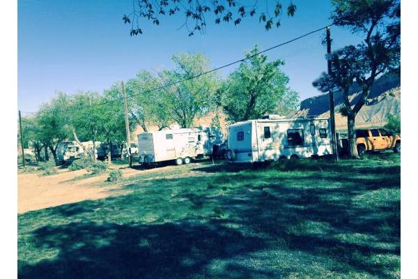 Shade trees, grass, full hook-ups