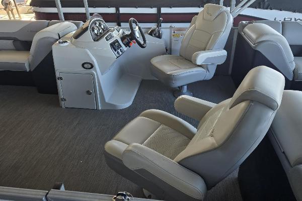 Plush captain and co-captain chairs