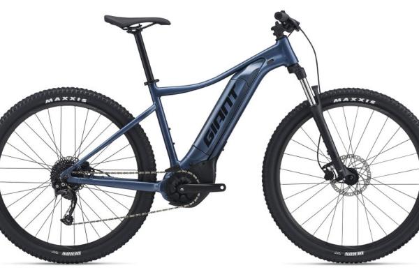 With a lightweight aluminum frame that blends classic hardtail design with modern E-bike technology, the Talon E+ 29 delivers comfort and confidence on off-road terrain. Perfect for bike paths or XC t