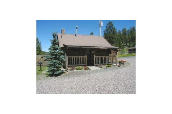 White Mountain Lodge Cabin 1