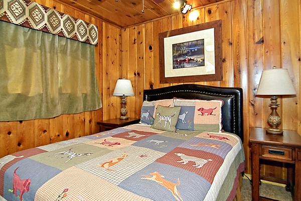 Juniper Cabin Bedroom 2