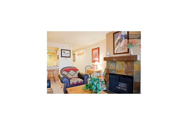 Lindmar & Associates LLC