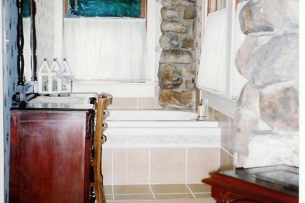Old Massanutten Lodge Bed and Breakfast
