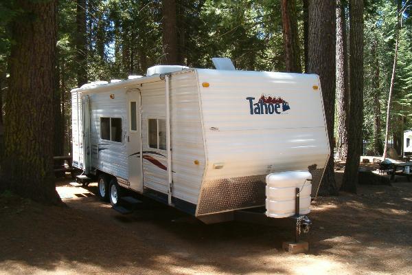 24' Tahoe Travel Trailer Exterior