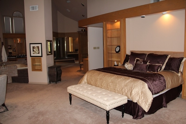 2000 Sq Ft  Master Suite fit for a King, Bride, or Executive