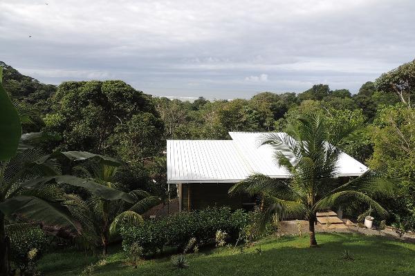 Casa Chiquita with a beautiful ocean view