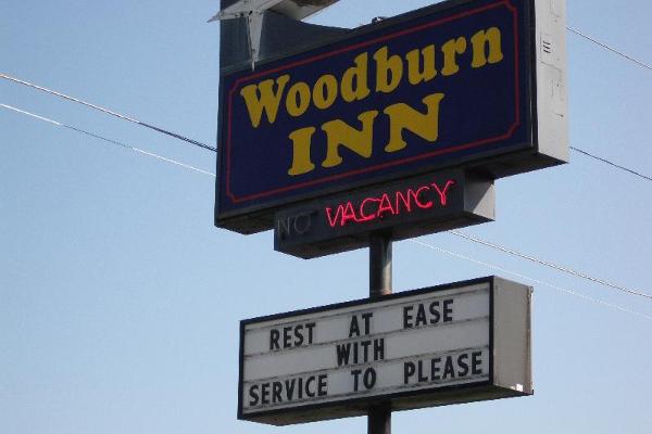 WOODBURN INN